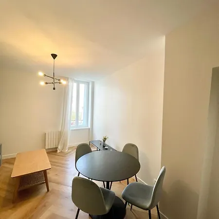 T2 - Ferrand Апартаменты *