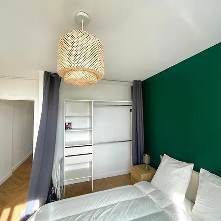 T2 - Ferrand Апартаменты *