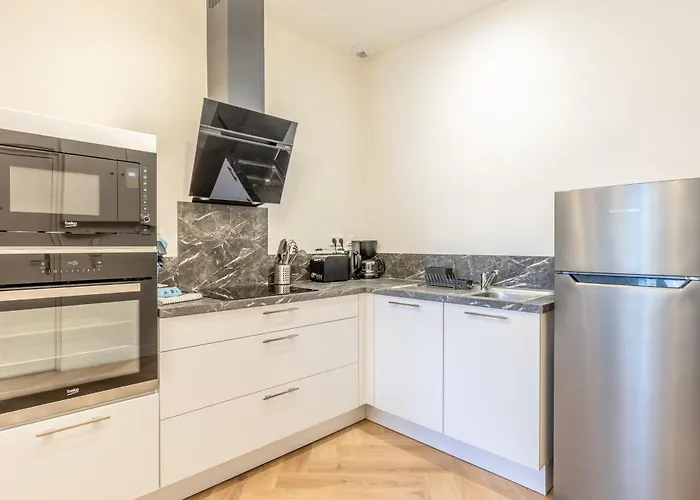 T2 - Ferrand * クレルモン・フェラン