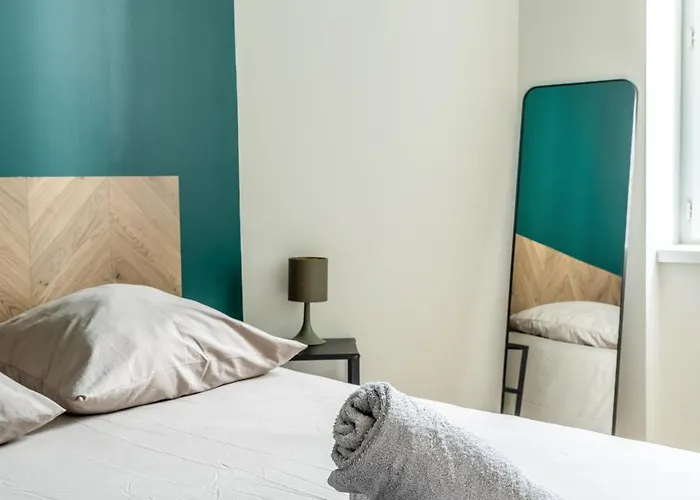 T2 - Ferrand アパート *