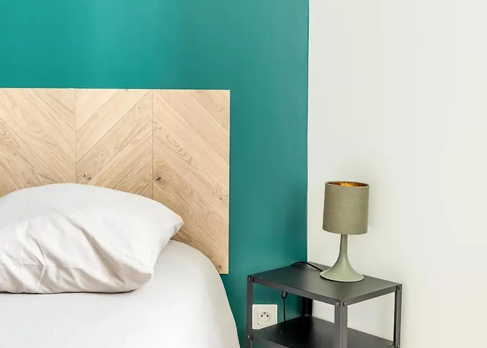 T2 - Ferrand アパート