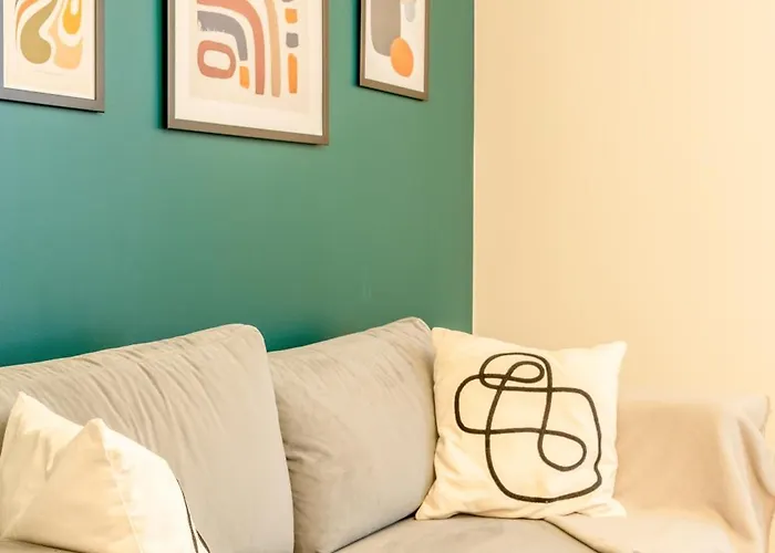 T2 - Ferrand アパート *